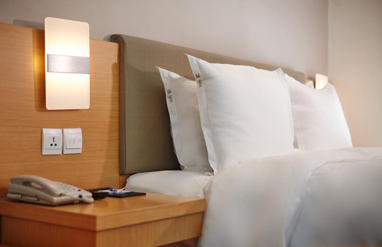 Holiday Inn Express Tangshan Downtown By Ihg Εξωτερικό φωτογραφία